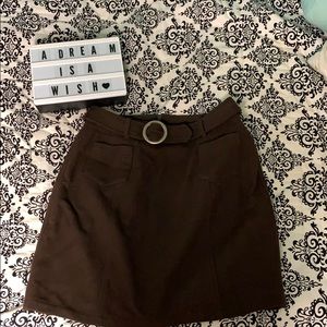 Harold’s brown winter skirt